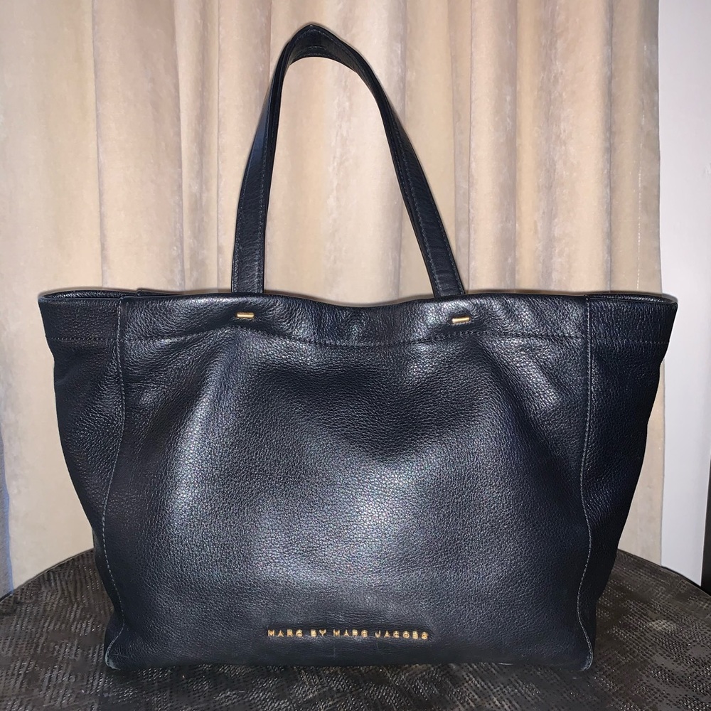 Gently used Marc by Marc Jacobs leather tote bag